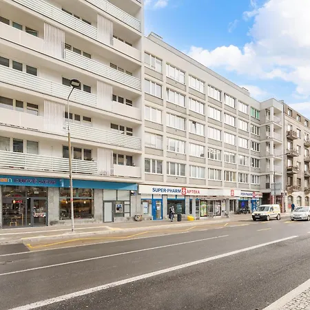 דירה With Friends In By Bookinghost ורשה